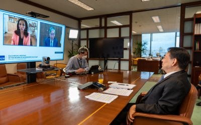 PhD Students Participate in Virtual Management Conference